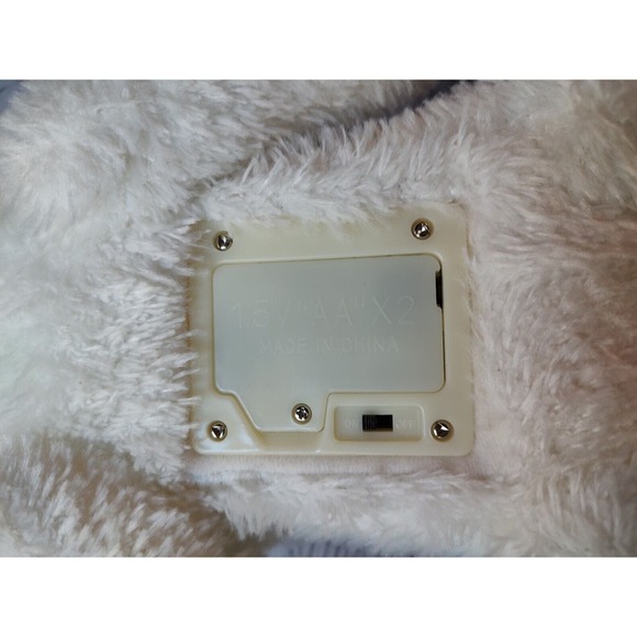 Hallmark Exclusive Talking I Love you White Dog Puppy Plush Animated Moving Ears - Picture 6 of 6